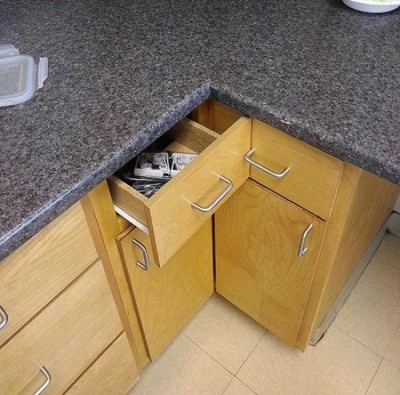 4798205-R3L8T8D-650-one-job-211.jpg