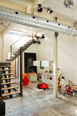 DecormagentrepotC136527.jpg