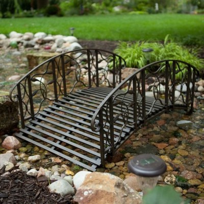 47-garden-bridge.jpg