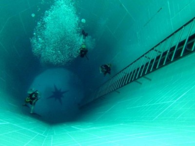 необычный бассейн.jpg
