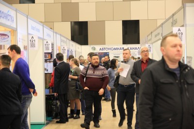 Выставка «Загородом» интересная экспозиция, насыщенная деловая программа и специальные предложения от участников (5).JPG