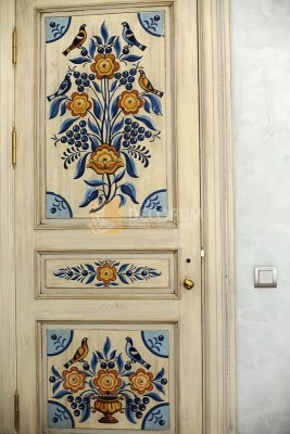 d327120cd539e091f49cf81370067f38--painted-doors-painted-furniture.jpg