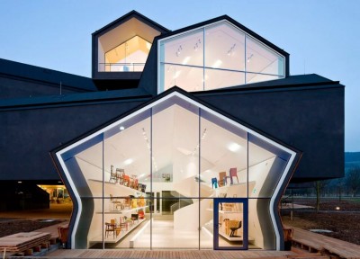 Vitra house 2.JPG