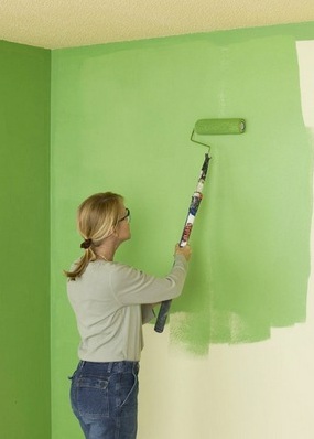 Как покрасить стены в квартире своими руками