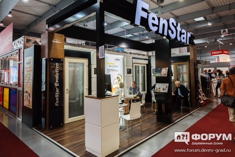 Стенд компании Fen Star - окна и двери