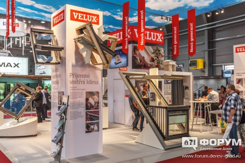 Стенд компании Velux - основные варианты окон