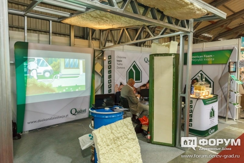 Стенд компании Quadrant изоляционные материалы