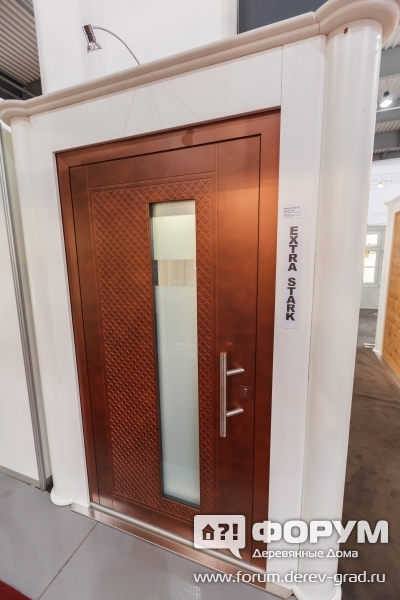 Дверь компании Sageder