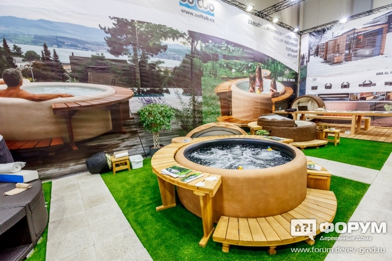 Стенд компании Softub
