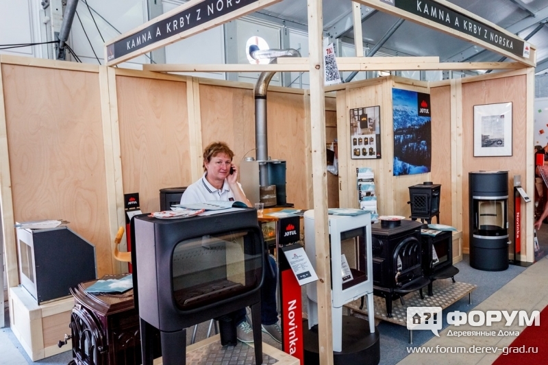 Стенд норвежской компании - Jotul