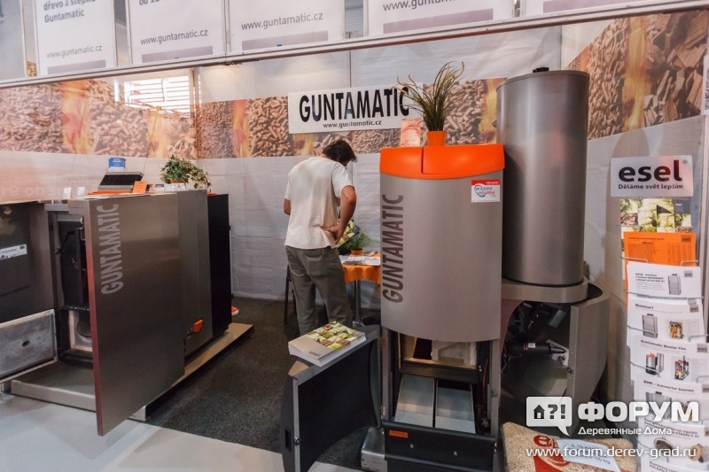 Стенд компании Guntamatic