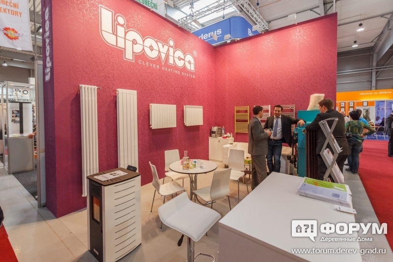 Стенд компании Lipovica - дизайнерские радиаторы и комплексные отопительные системы