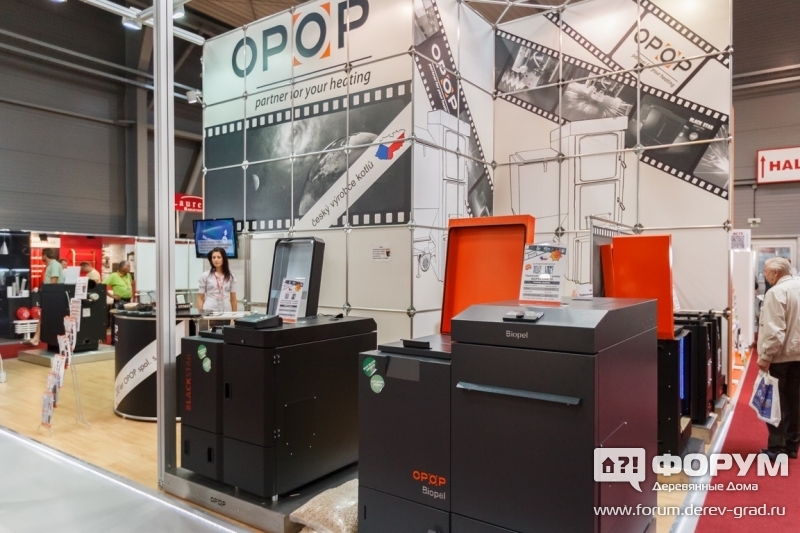 Стенд компании Opop автоматические отопительные котлы