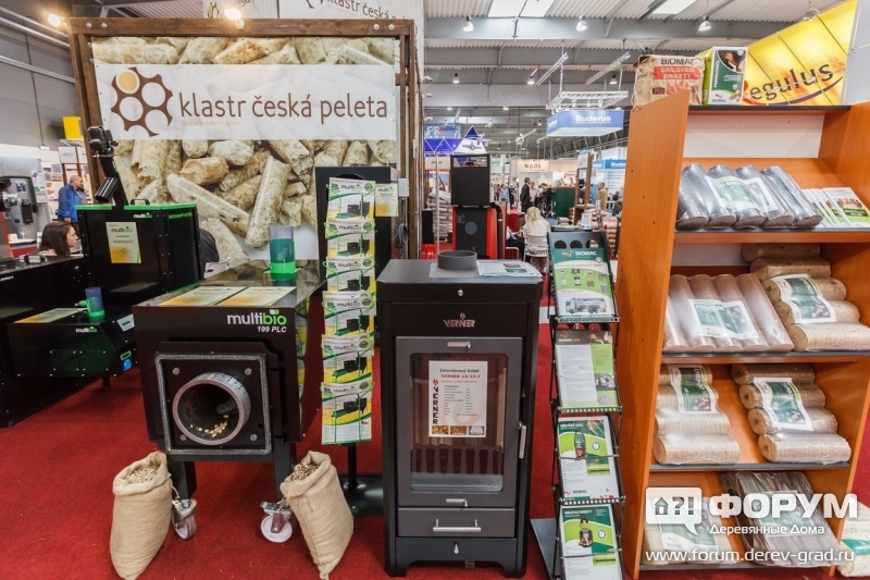 Стенд компании MultiBio твердое биологическое топливо на основе древесины