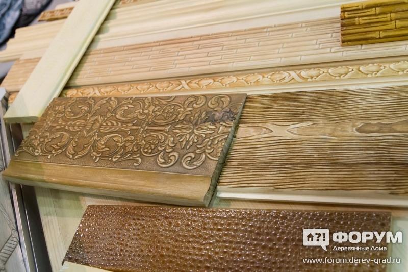 Образцы на стенде  Vintage Wood