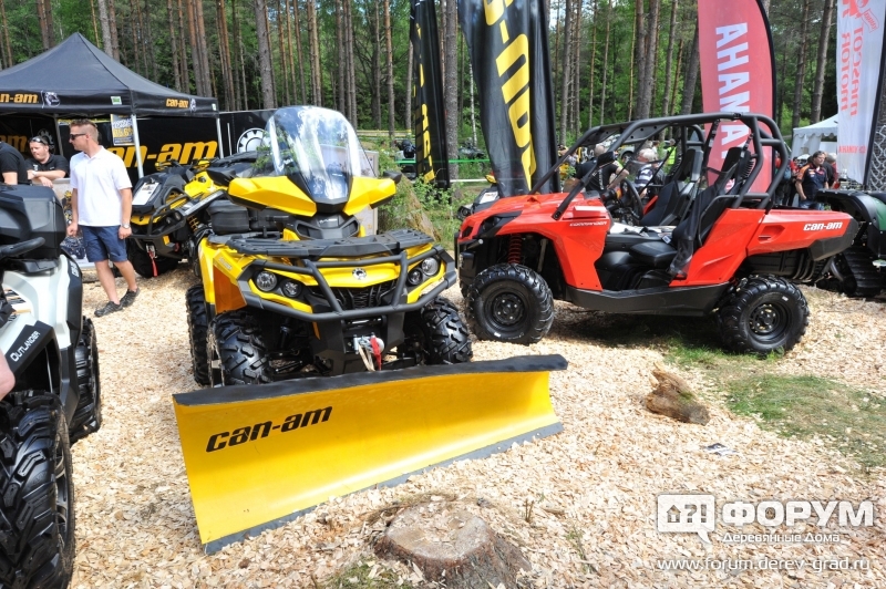 Стенд Канам (Can-am)