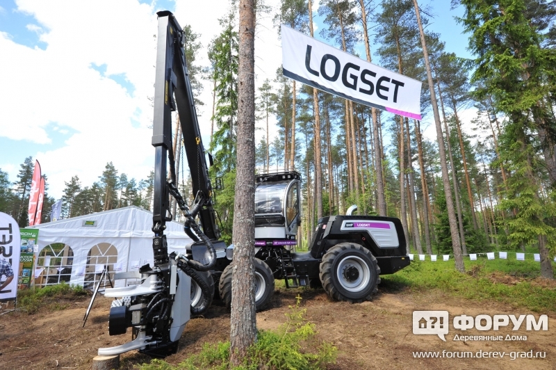 Шестиколесный харвестер Логсет (Logset)