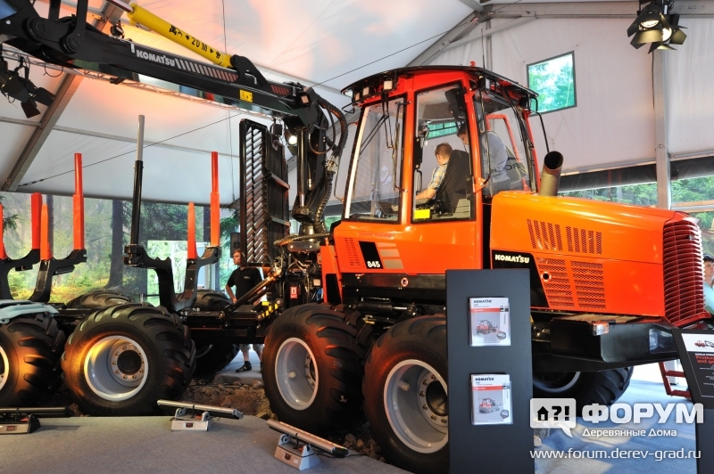 Учебный стенд форвардера Коматцу (Komatsu)