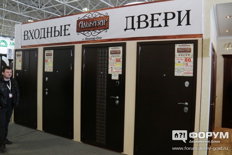 Фото входных дверей Альказар