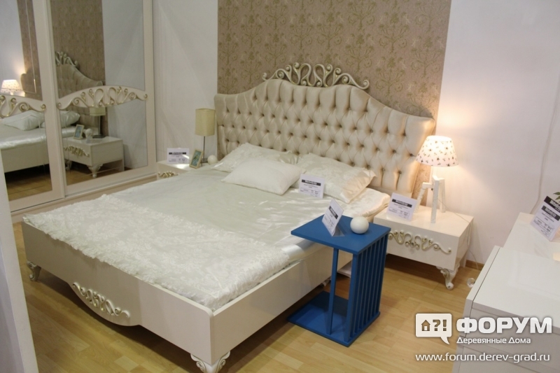 Кровать компании MEBELINTA