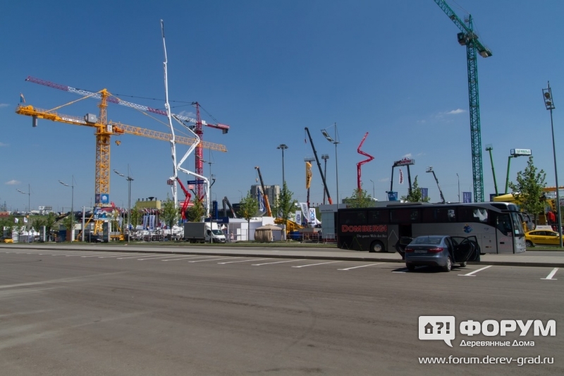 Выставка строительной техники СТТ-2015