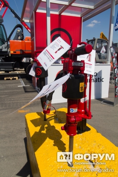 Бетоноломы компании Чикаго пнюмэтик (Chicago Pneumatic)