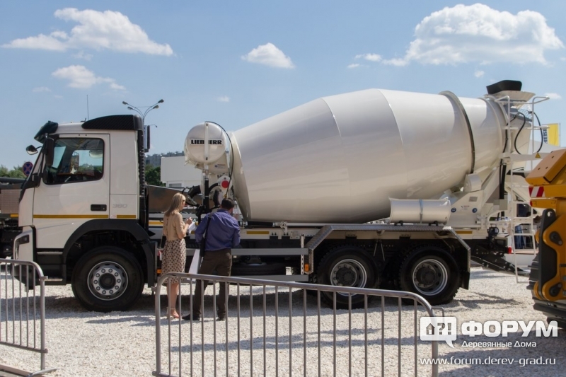Автобетоносмеситель Либхерр (Liebherr) 380