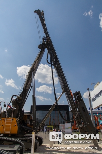 Сваебольная установка Либхерр (Liebherr) LRH-100