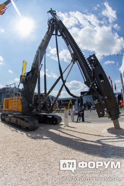Сваебольная установка Либхерр (Liebherr) LRH-100