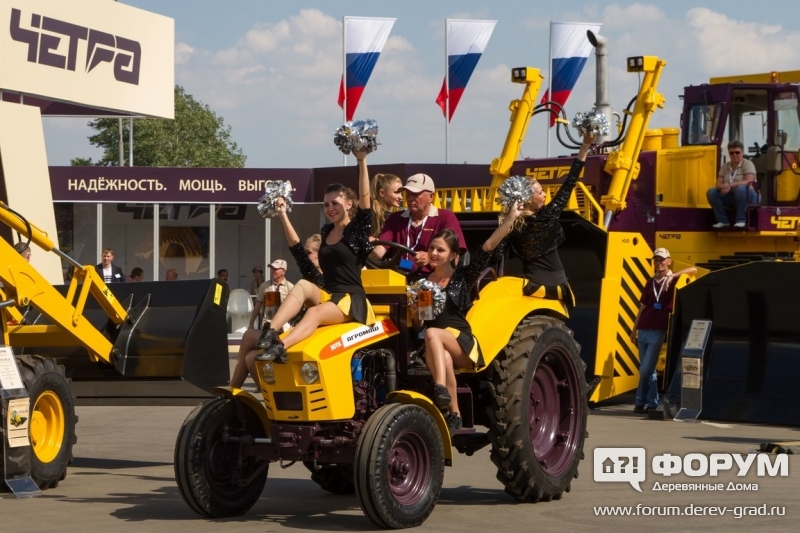 Выставка строительной техники СТТ-2015