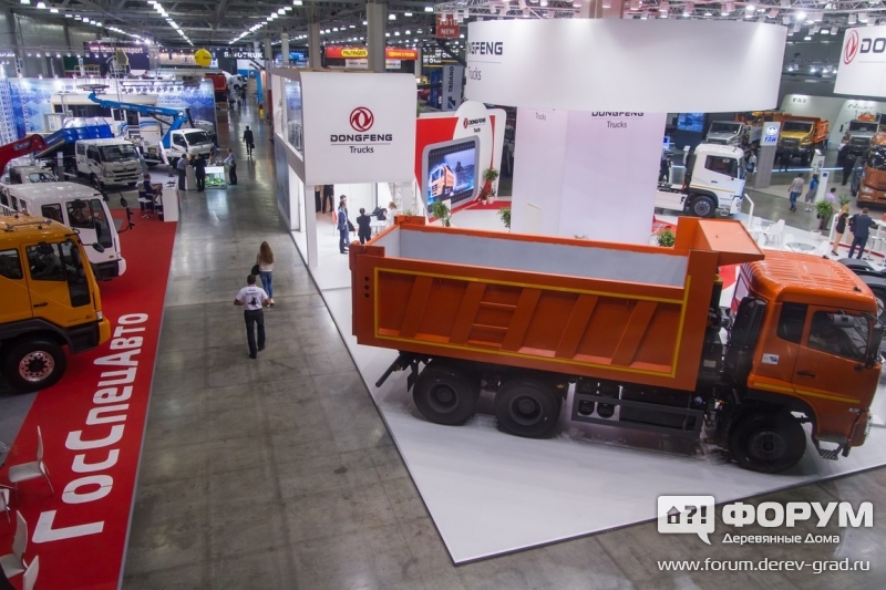 Выставка строительной техники СТТ-2015