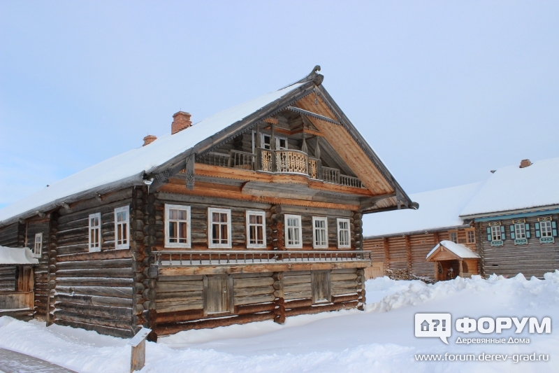 Историческая русская изба