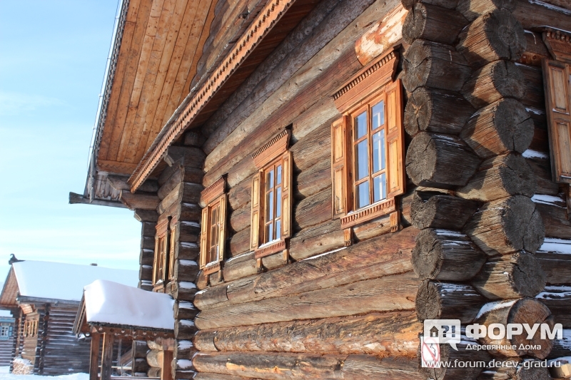 Угол деревенской избы