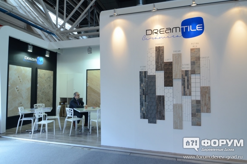 Стенд компании  Dreamtile Ceramica