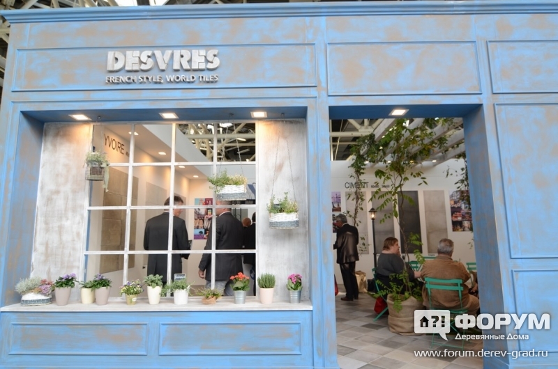 Стенд компании Desvres