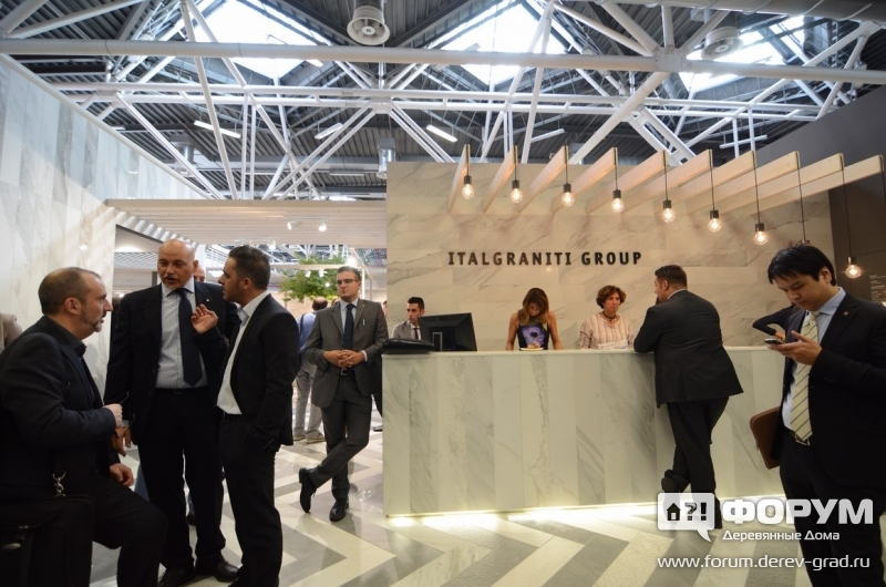 Стенд компании Italgraniti group.