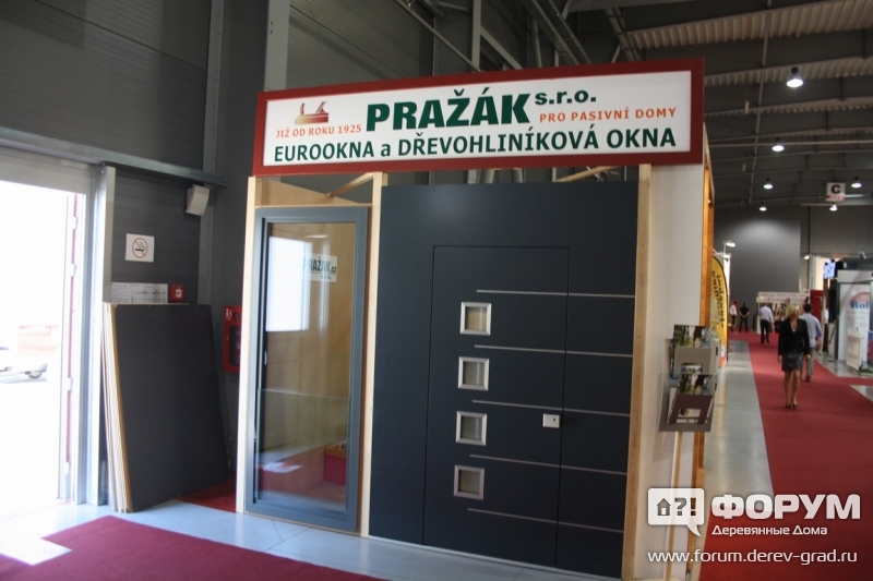 Деревянные евроокна Пражак (PRAZAK)