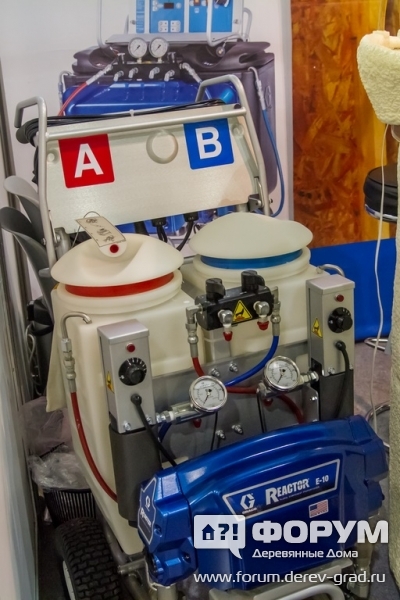Многокомпонентный дозатор Reactor E-10 (Реактор Е-10)