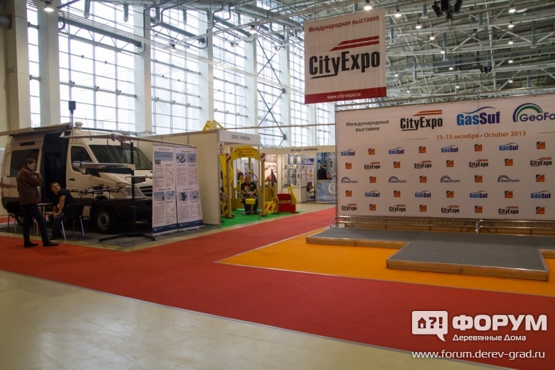Вход на выставку CityExpo