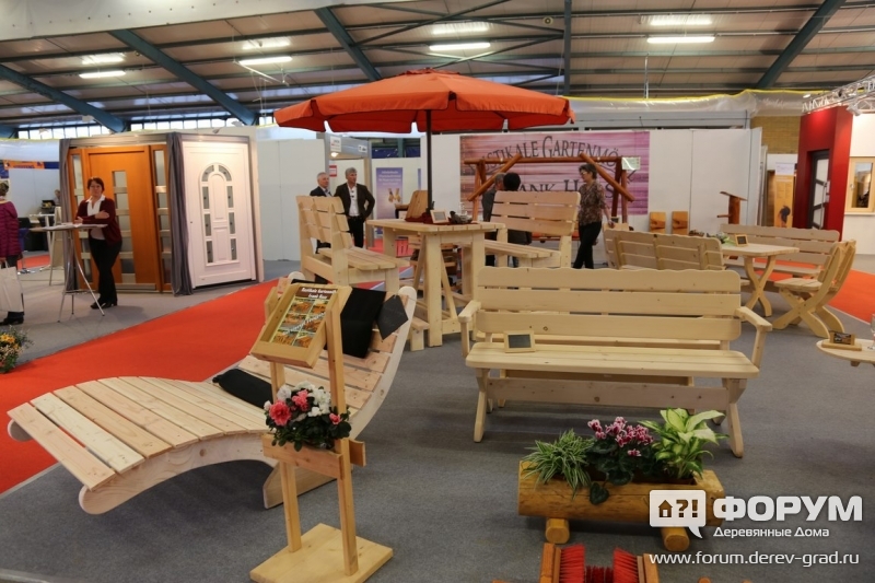 Деревянная мебель для сада от компании "Гертенмьёле" (Gartenmolle)