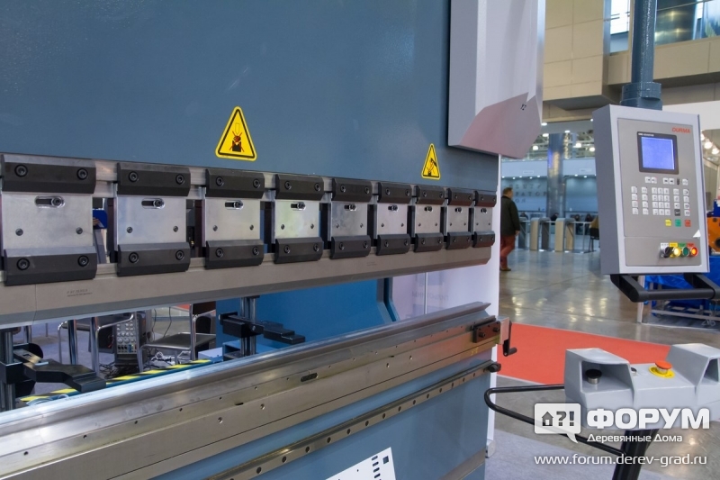 Листогибочный пресс DURMA AD-R 25100