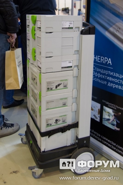 Образец тележки для инструментов со стенда ЦРИ