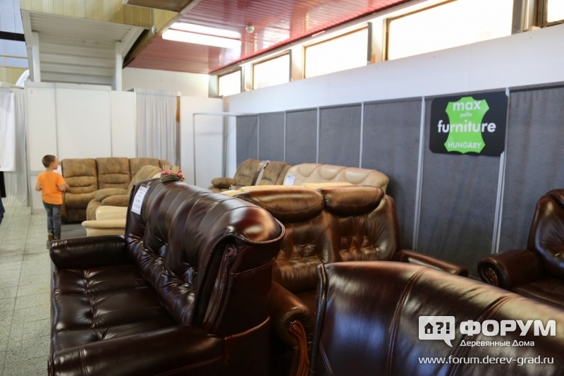 Кожаные диваны  "Макс Фурнитуре" (Max Furniture)