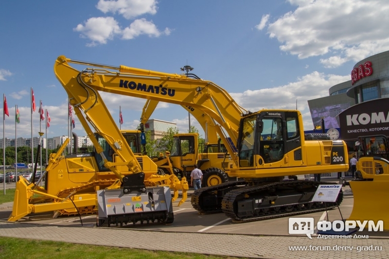 Гусеничный  экскаватор Komatsu PC200 (Коматсу)