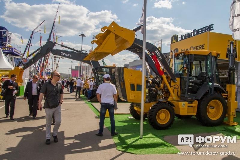 Надежная спецтехника от компании "John Deere" (Джон Дир)