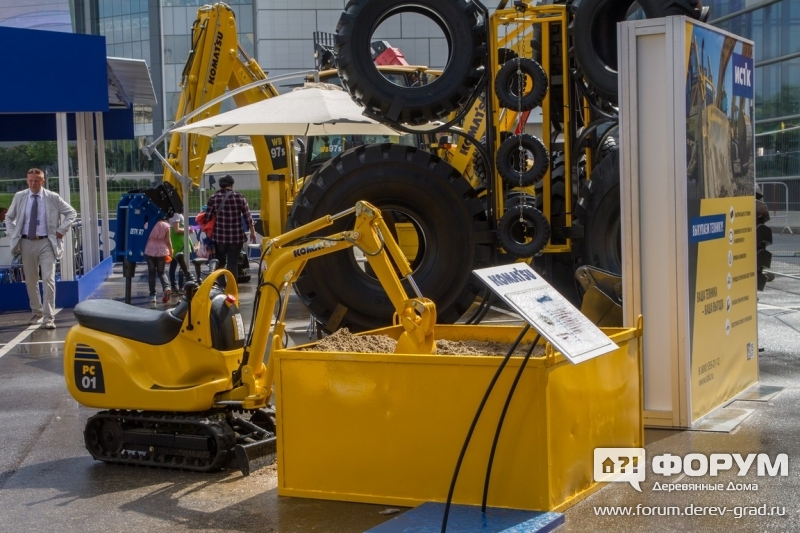 Надежный мини-экскаватор Komatsu PC01-1 (Коматсу РСО1-1)