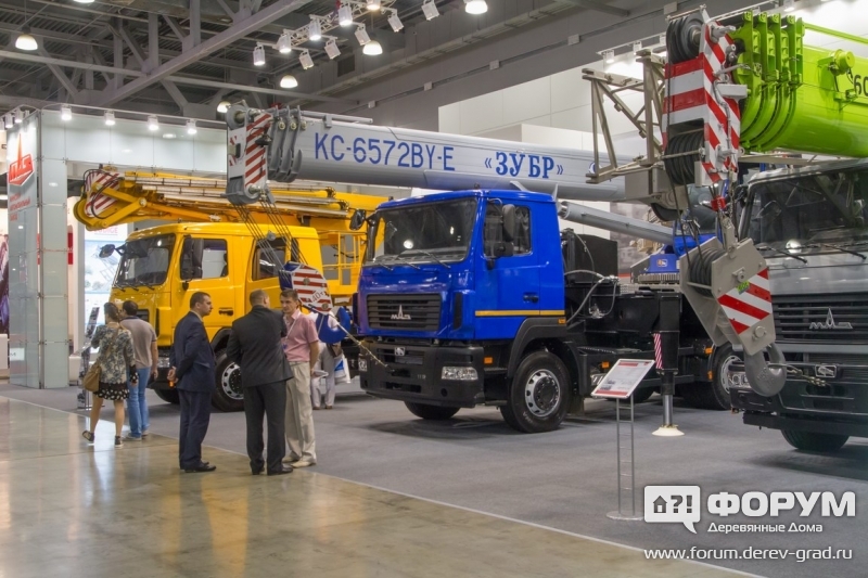 Современные автокраны на шасси МАЗ