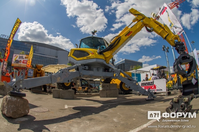 Шагающий экскаватор Menzi Muck M525 (Мензи Мак М525) (2)
