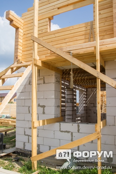 Комбинированный дом компании Норд Хаус (Nord house)