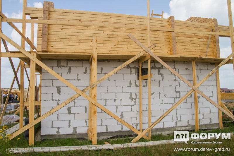 Комбинированный дом компании Норд Хаус (Nord house)